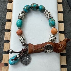 Artisan Designed Turquoise Beaded Bracelet